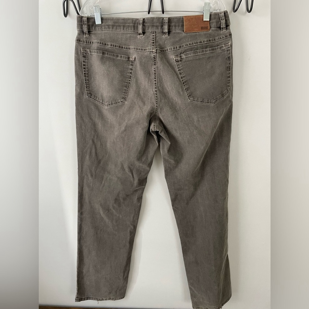 HILTL, men’s gray denim jeans, size likely 36x30, straight leg, modern fit - Picture 2 of 8